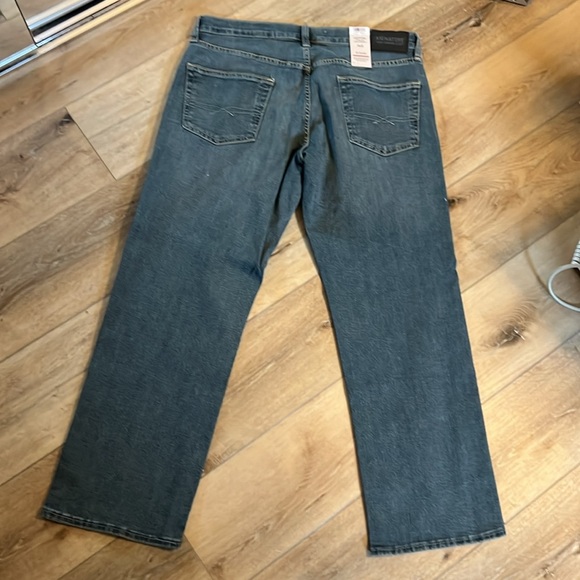 Levi Strauss, 34 x 30, premium flex jeans, relaxed fit - Picture 7 of 7